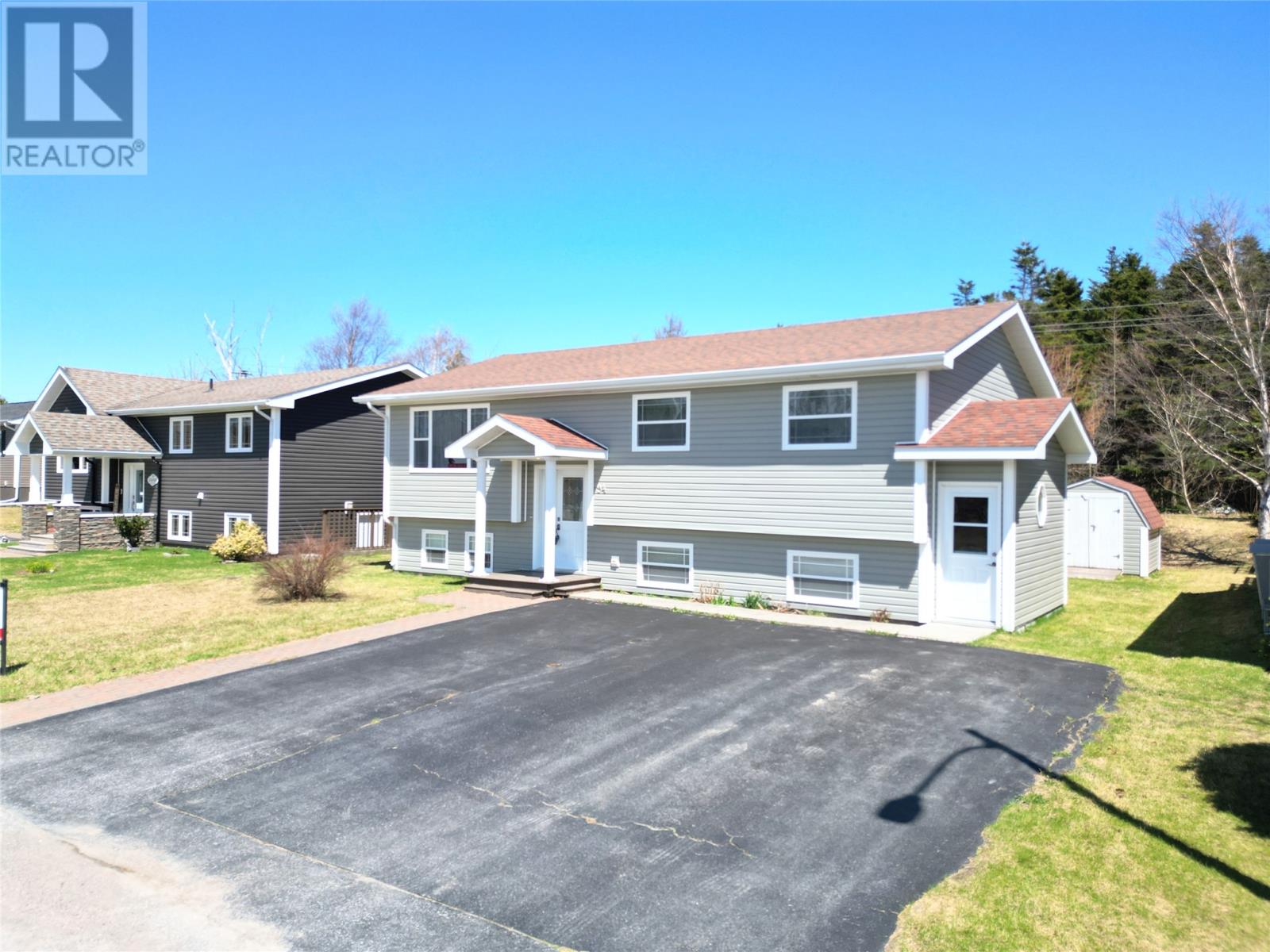 94 Bruce Boulevard