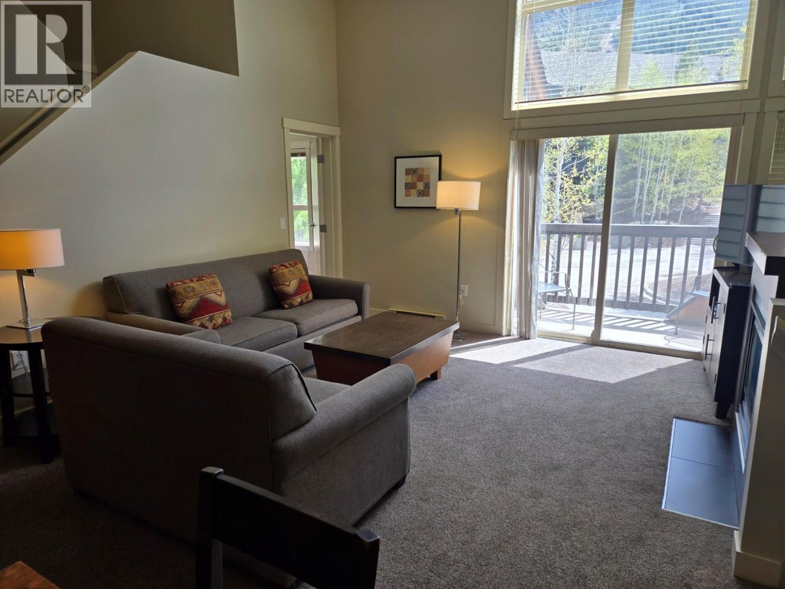 #223 B 2049 SUMMIT Drive - 4