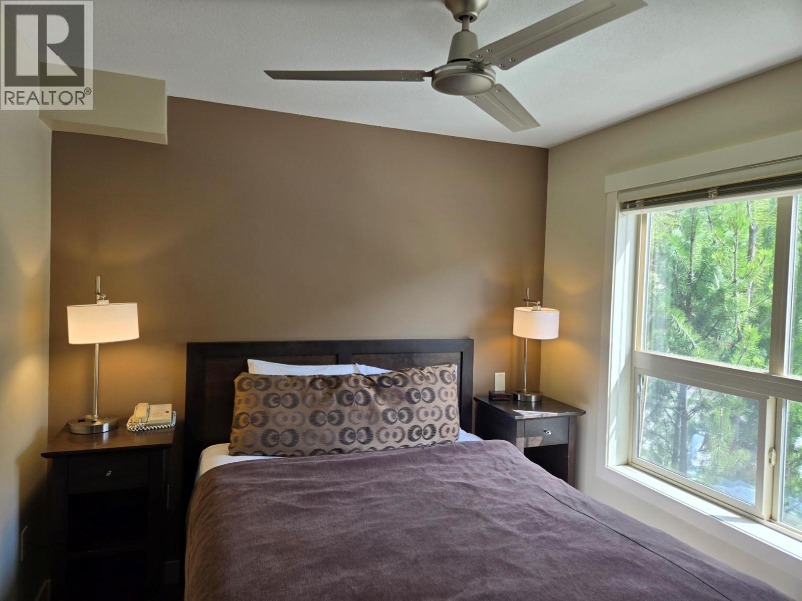 #223 B 2049 SUMMIT Drive - 12