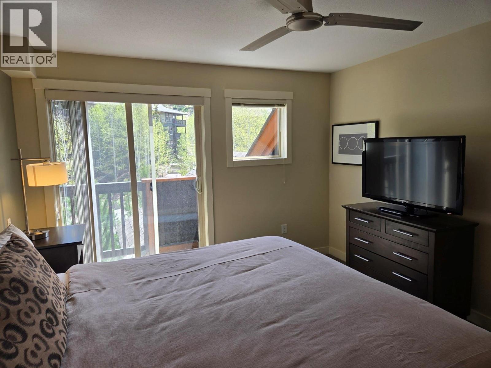 #223 B 2049 SUMMIT Drive - 19