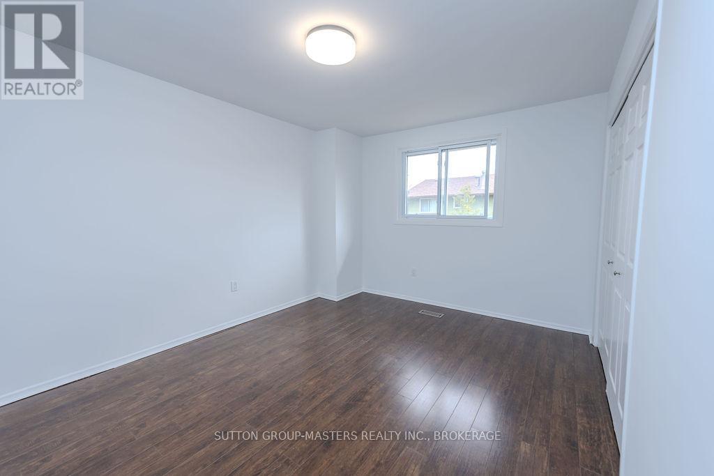 #2 23 ADDINGTON STREET - 18