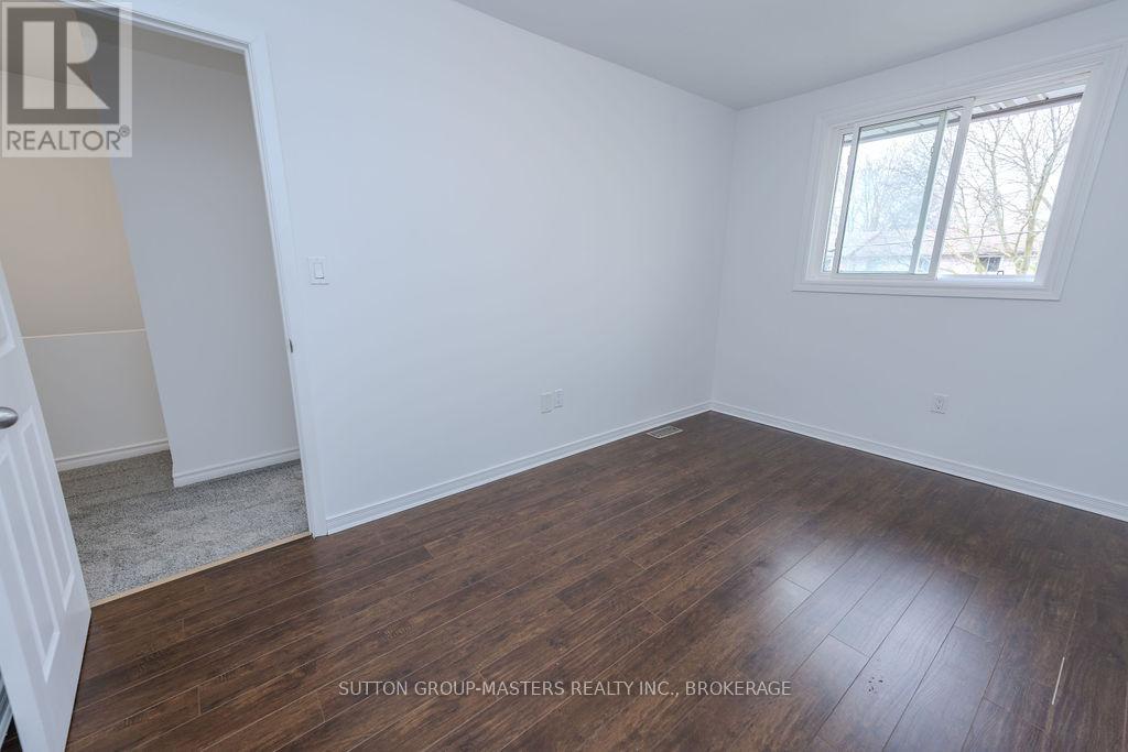 #2 23 ADDINGTON STREET - 20