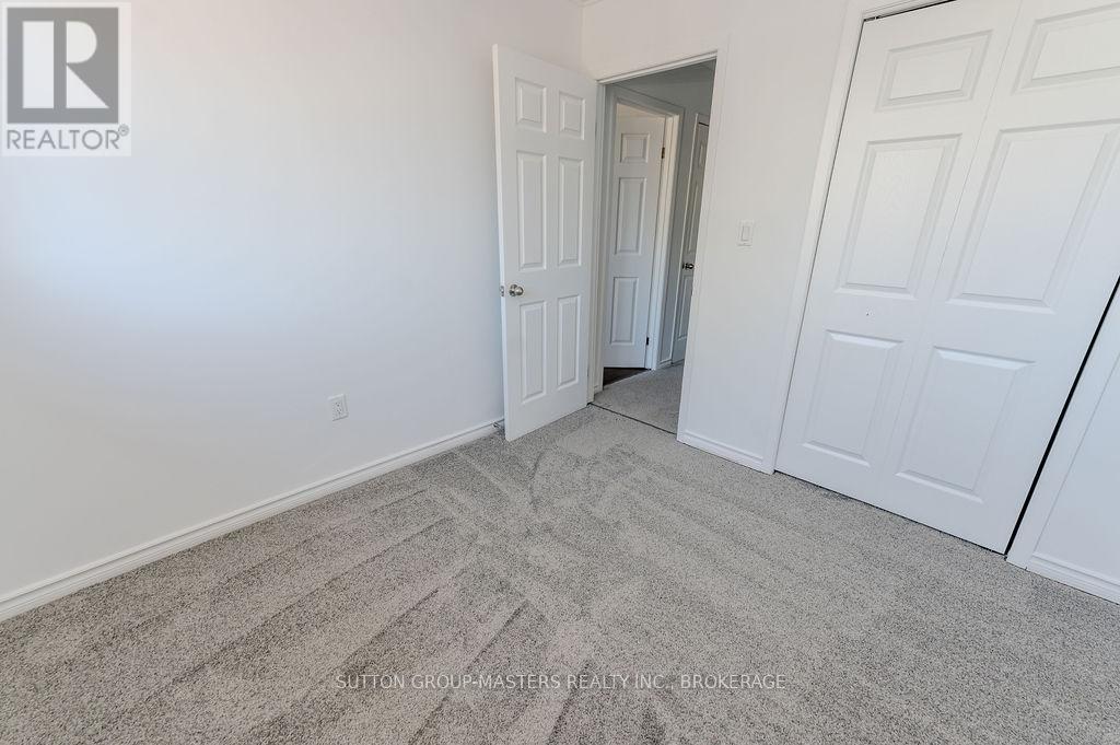 #2 23 ADDINGTON STREET - 22