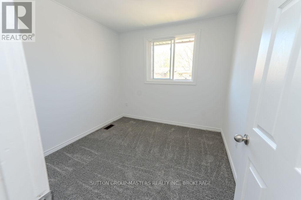 #2 23 ADDINGTON STREET - 23
