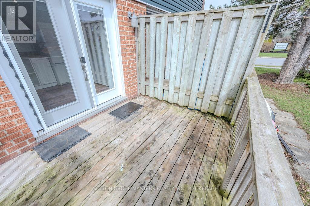 #2 23 ADDINGTON STREET - 4