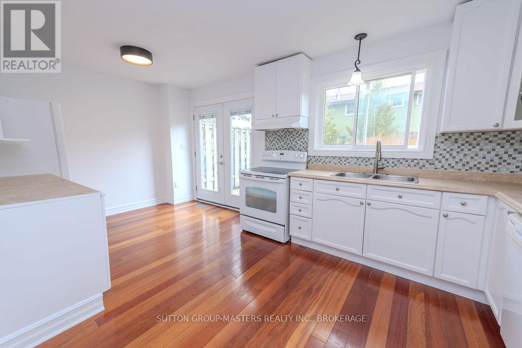 #2 23 ADDINGTON STREET - 5