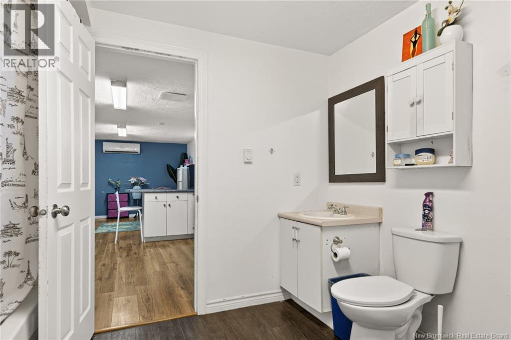 205 Thomas Street - 34