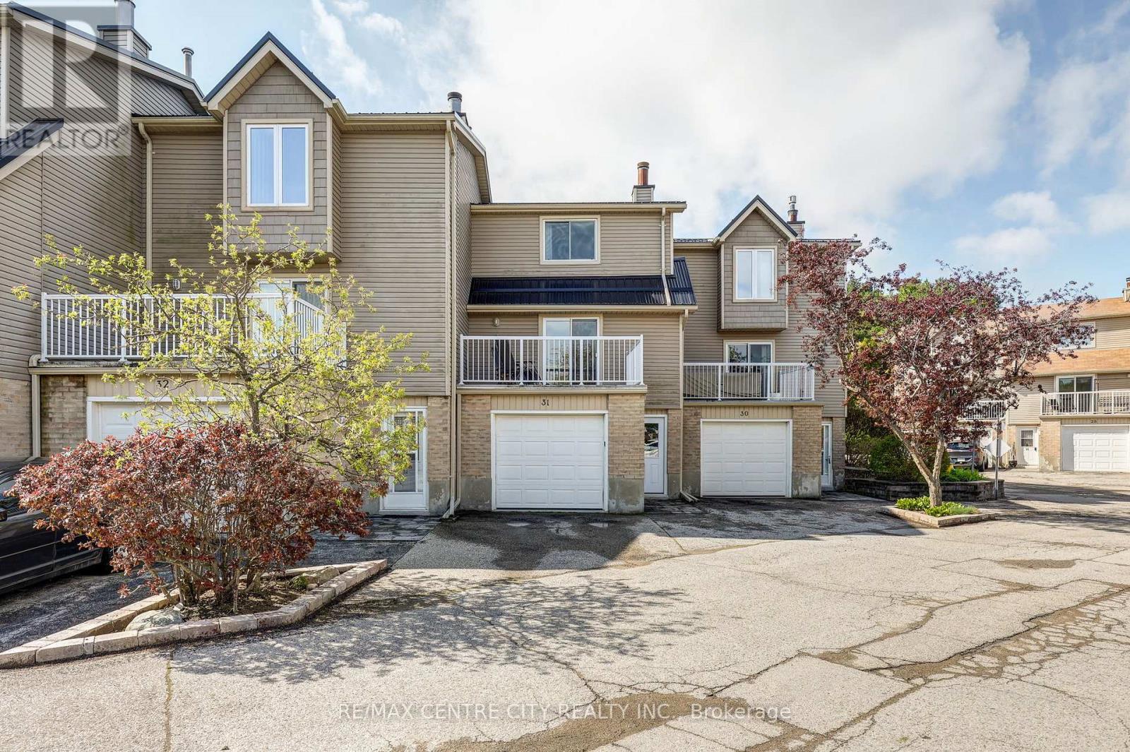 #31 301 CARLOW ROAD - 1