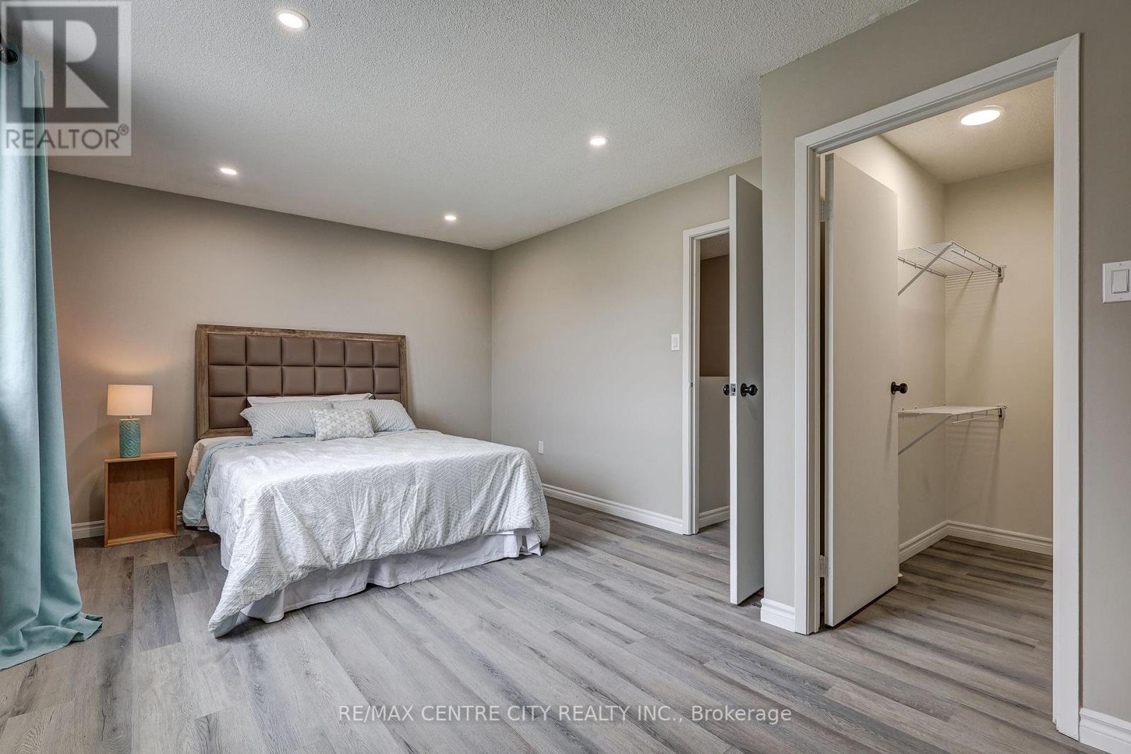 #31 301 CARLOW ROAD - 13