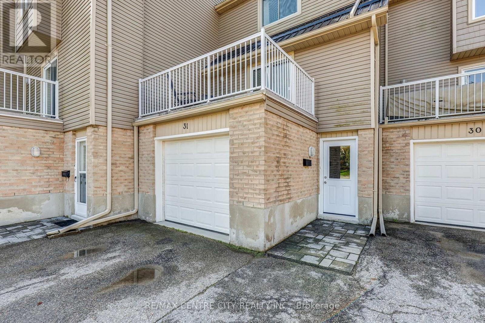 #31 301 CARLOW ROAD - 21
