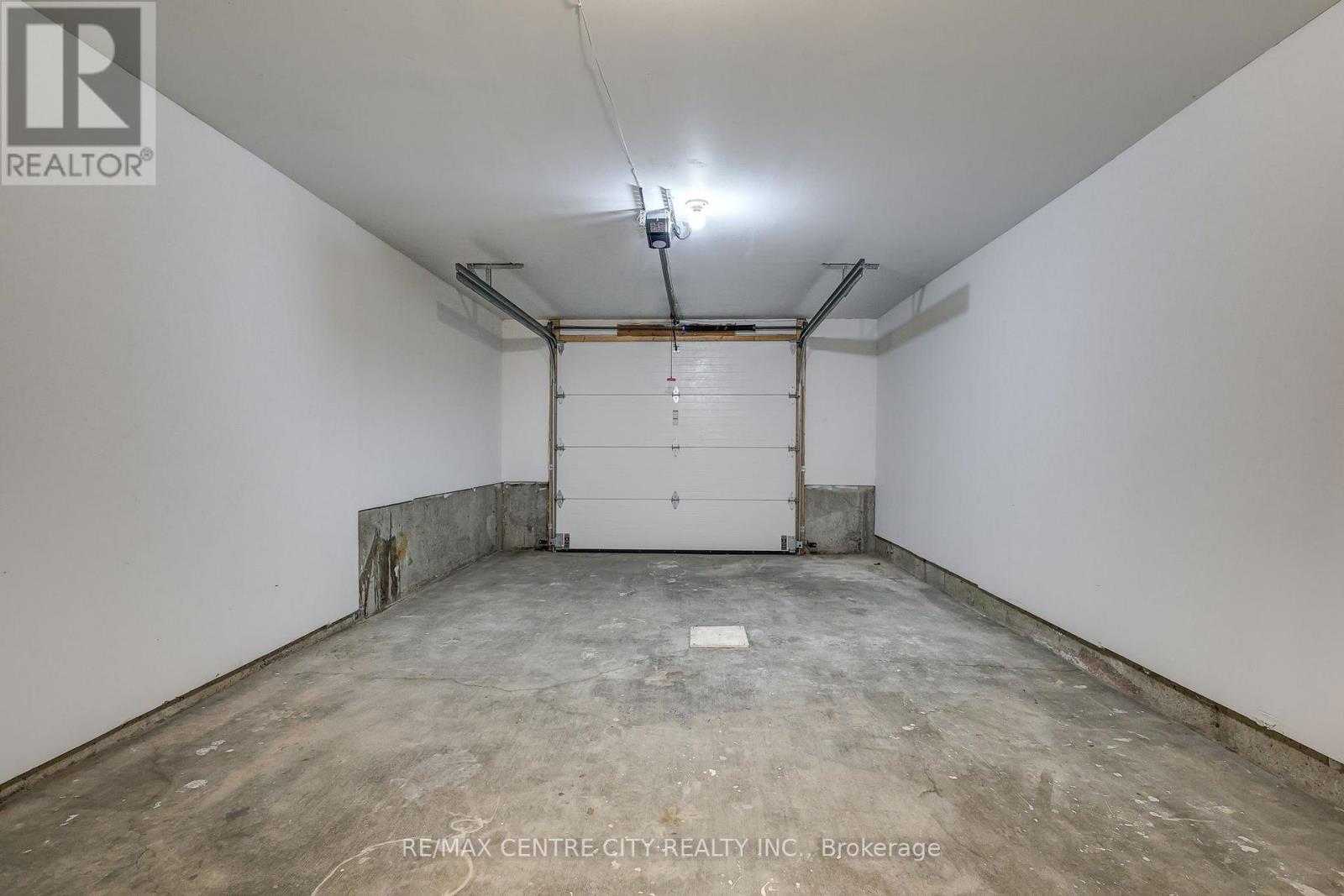 #31 301 CARLOW ROAD - 22