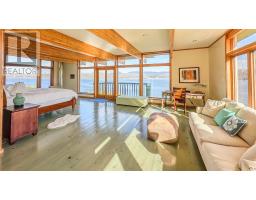 101 Crawley's Cove Road thumbnail 31