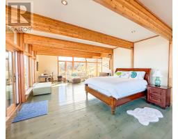 101 Crawley's Cove Road thumbnail 34