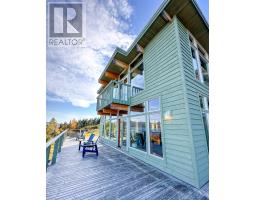 101 Crawley's Cove Road thumbnail 6