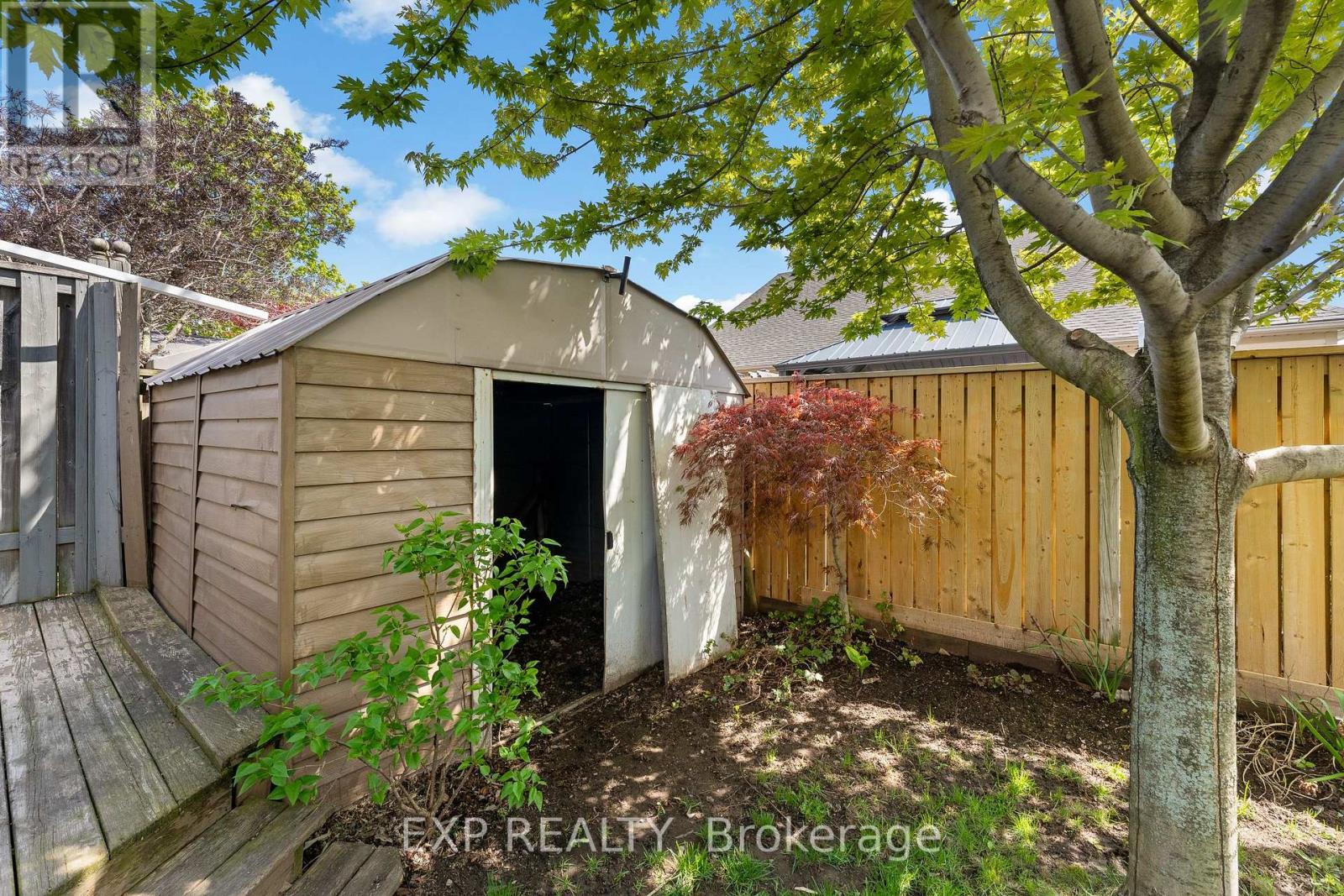 4324 BEVERLEY CRESCENT - 29