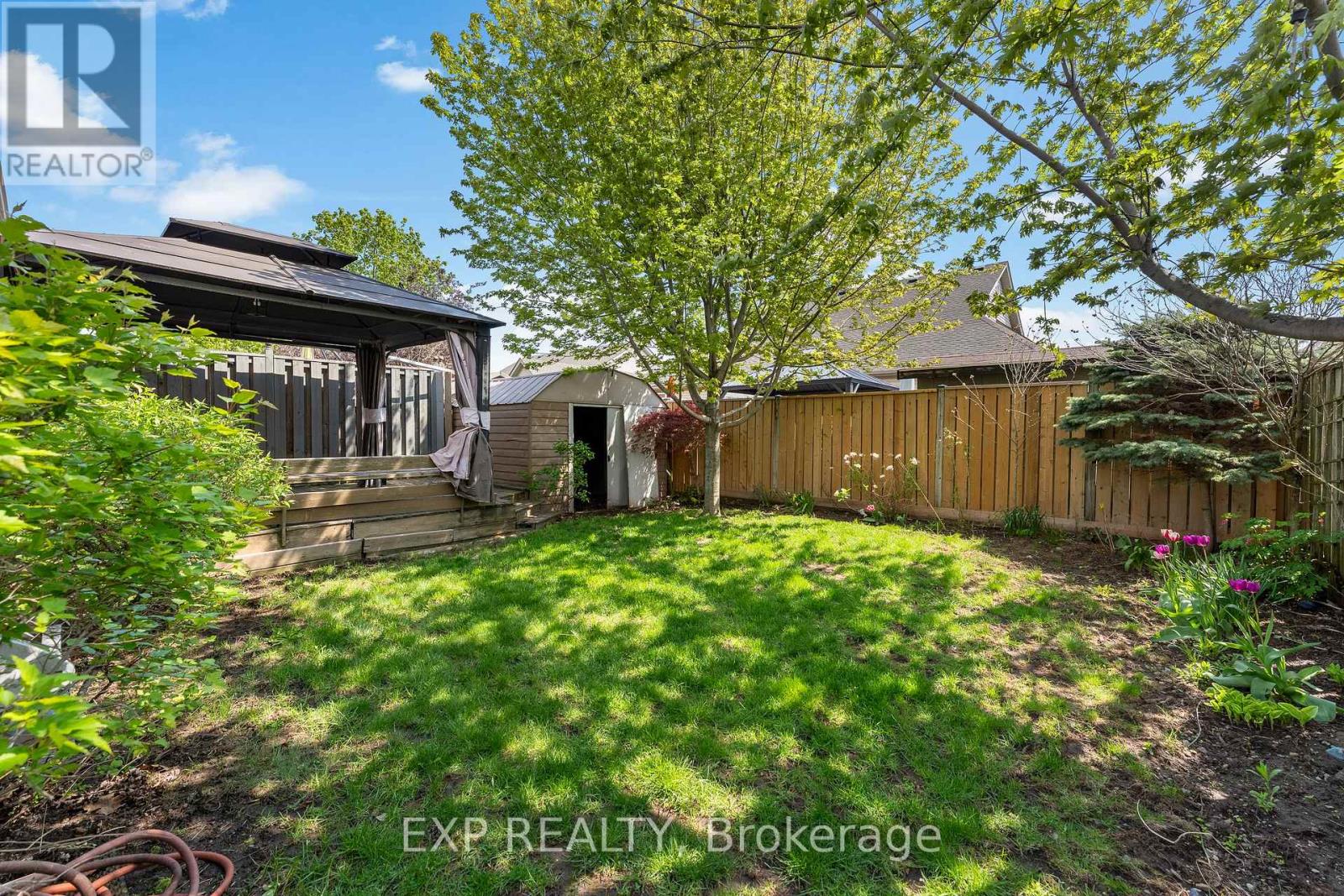4324 BEVERLEY CRESCENT - 32