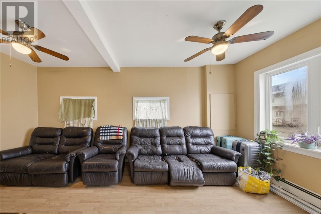 611-619 Laforest Avenue, Sudbury, Ontario, P3C5J9 — Photo 4