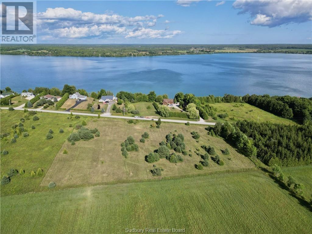 Lot 17 Deerfoot Trail