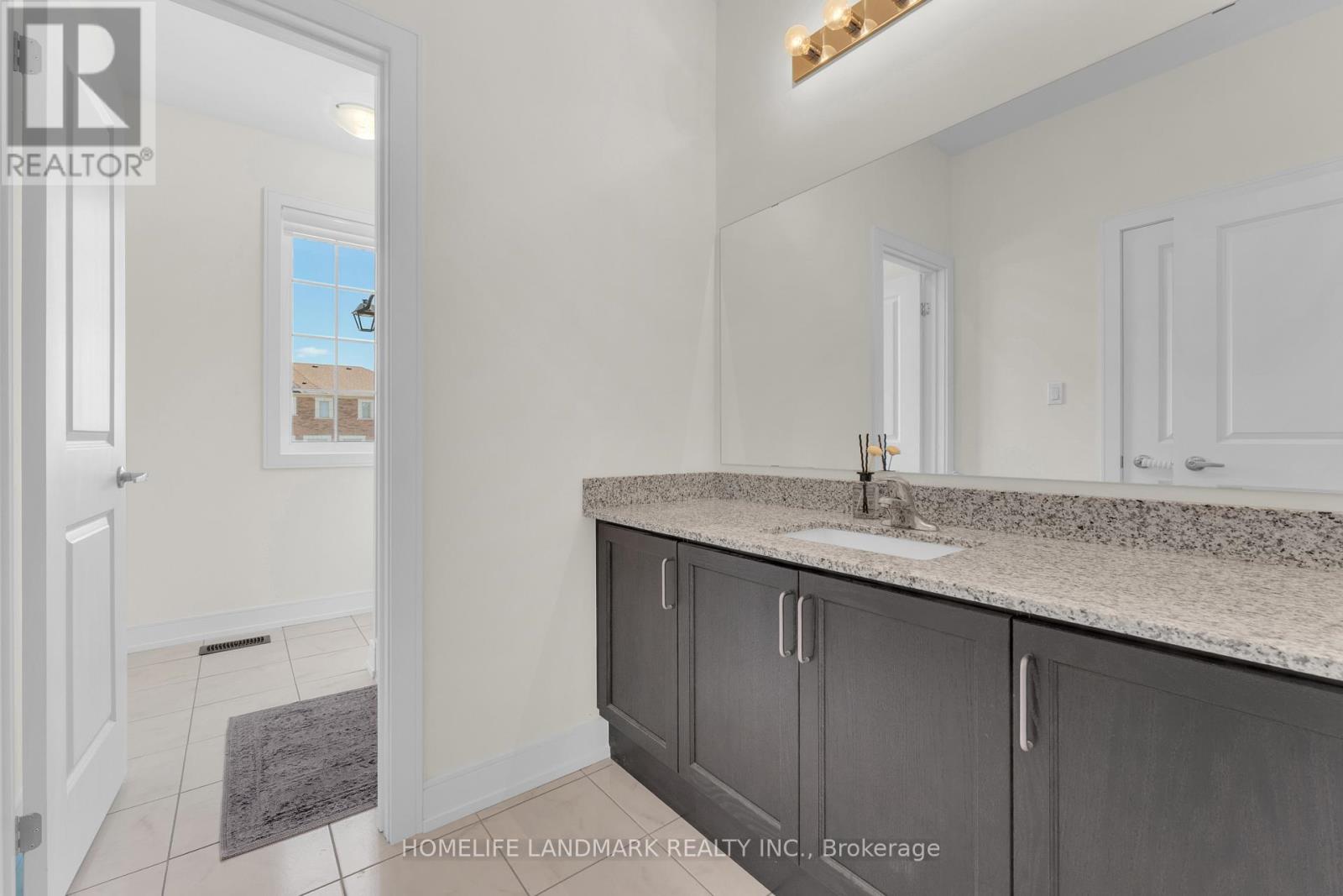 166 PETAL AVENUE - 34