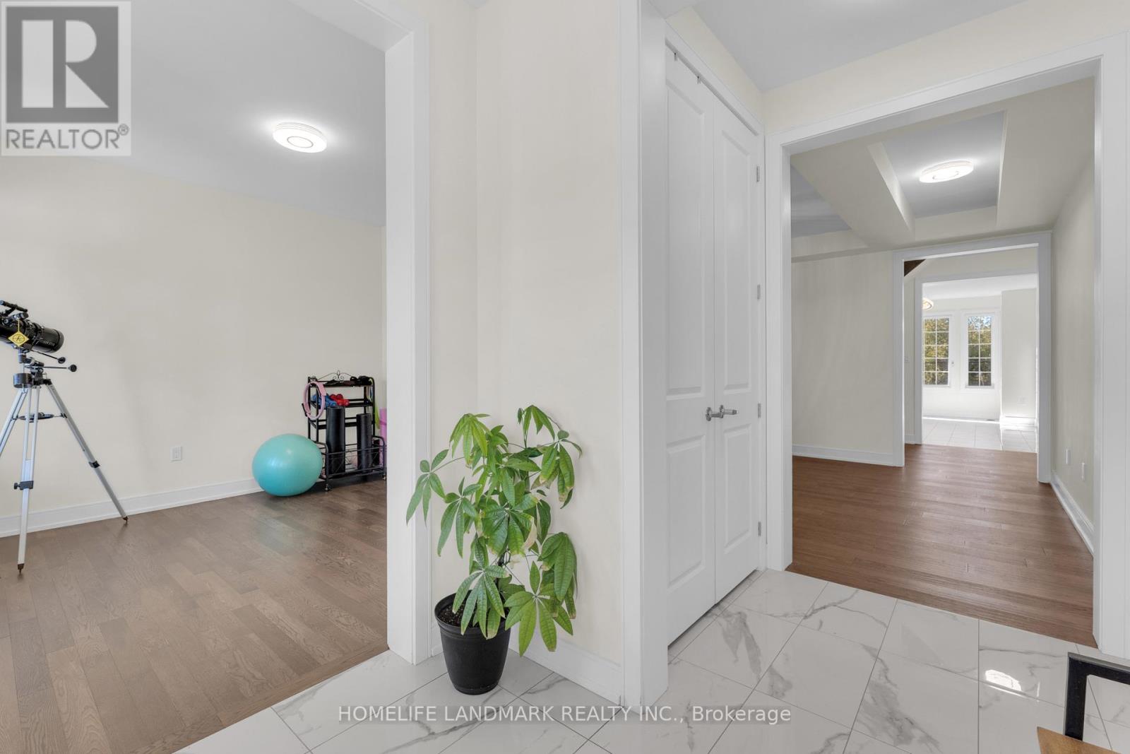 166 PETAL AVENUE - 6