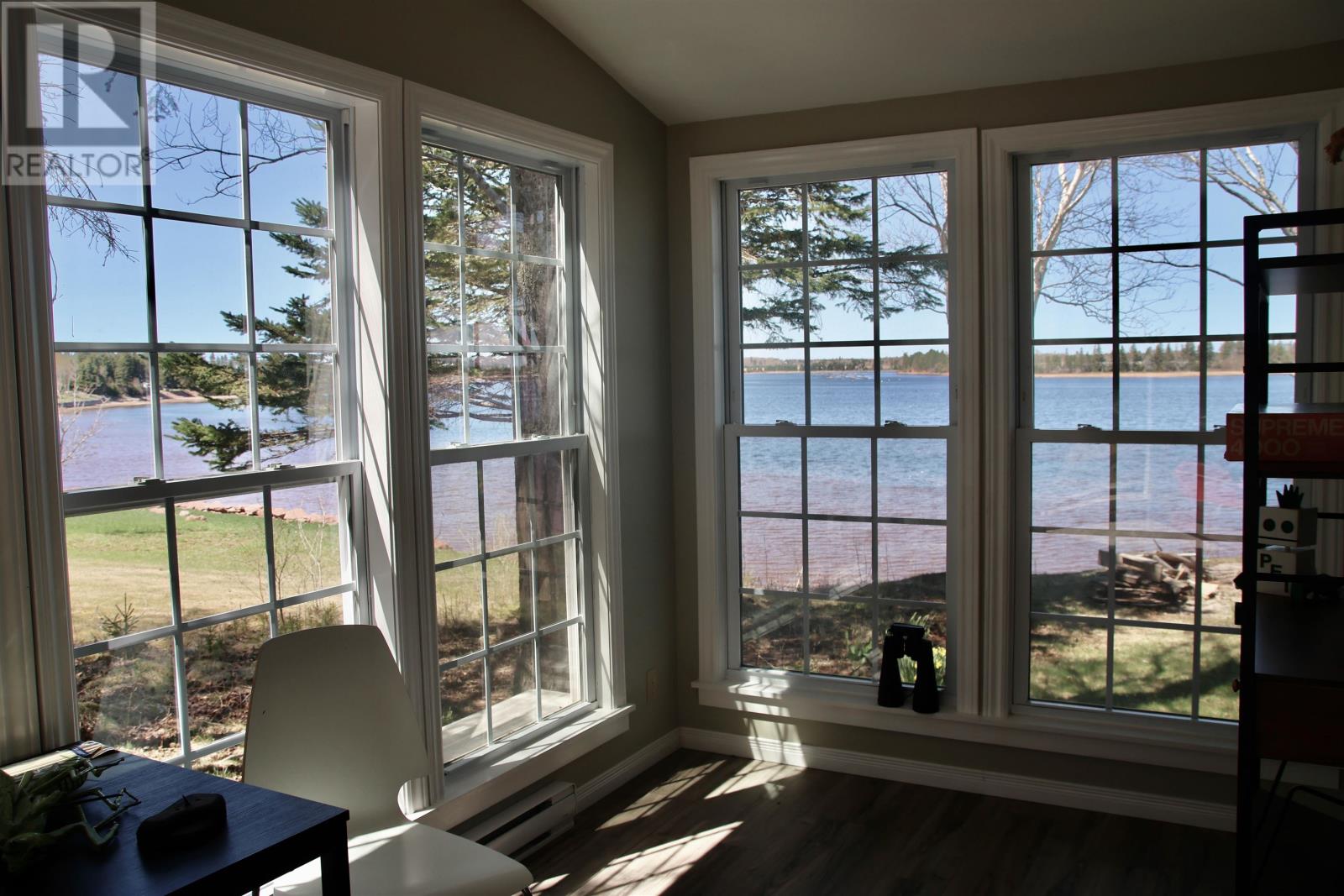 122 Spruce Way - 14