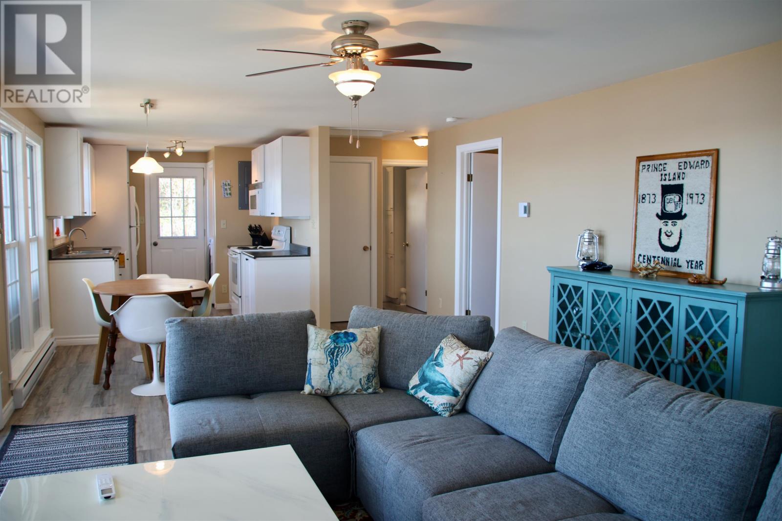122 Spruce Way - 19