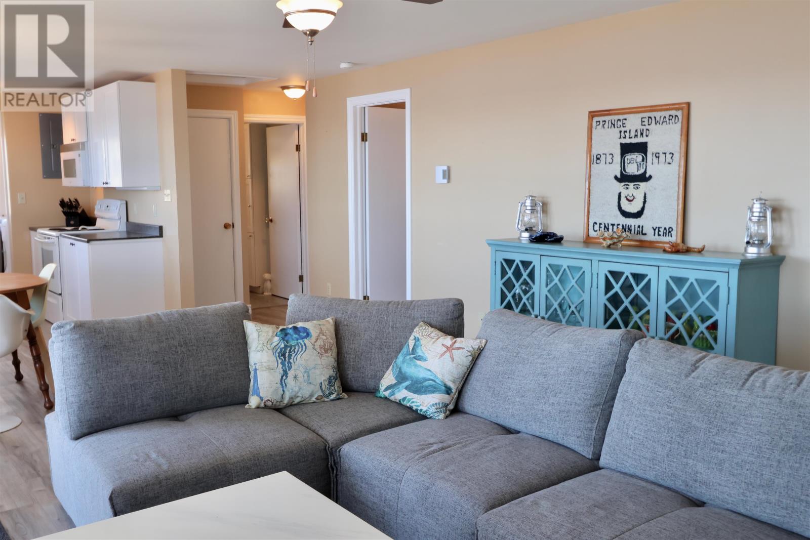 122 Spruce Way - 21