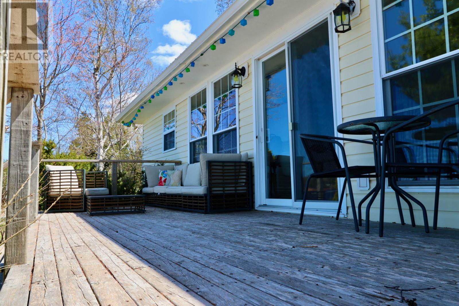 122 Spruce Way - 5
