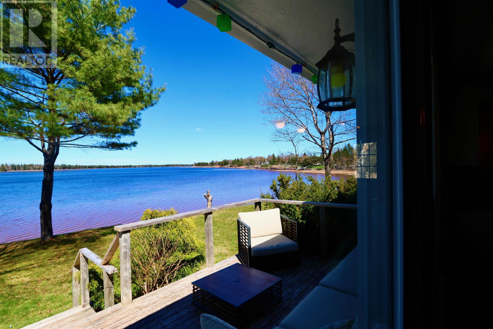 122 Spruce Way - 8