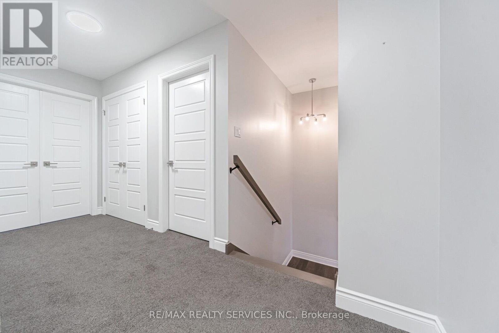 1891 FOUNTAIN GRASS DRIVE - 11