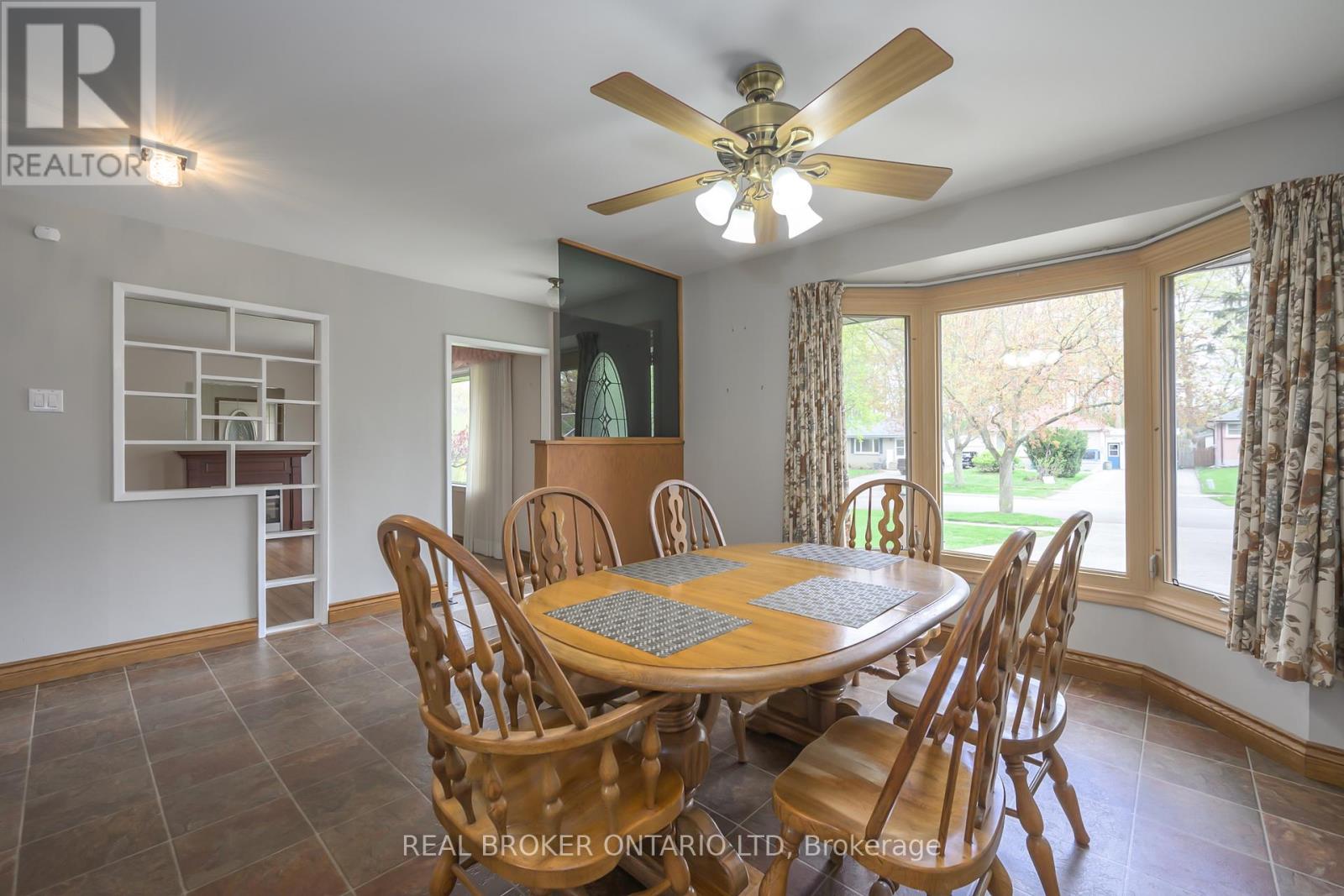 1863 HERBERT AVENUE - 11