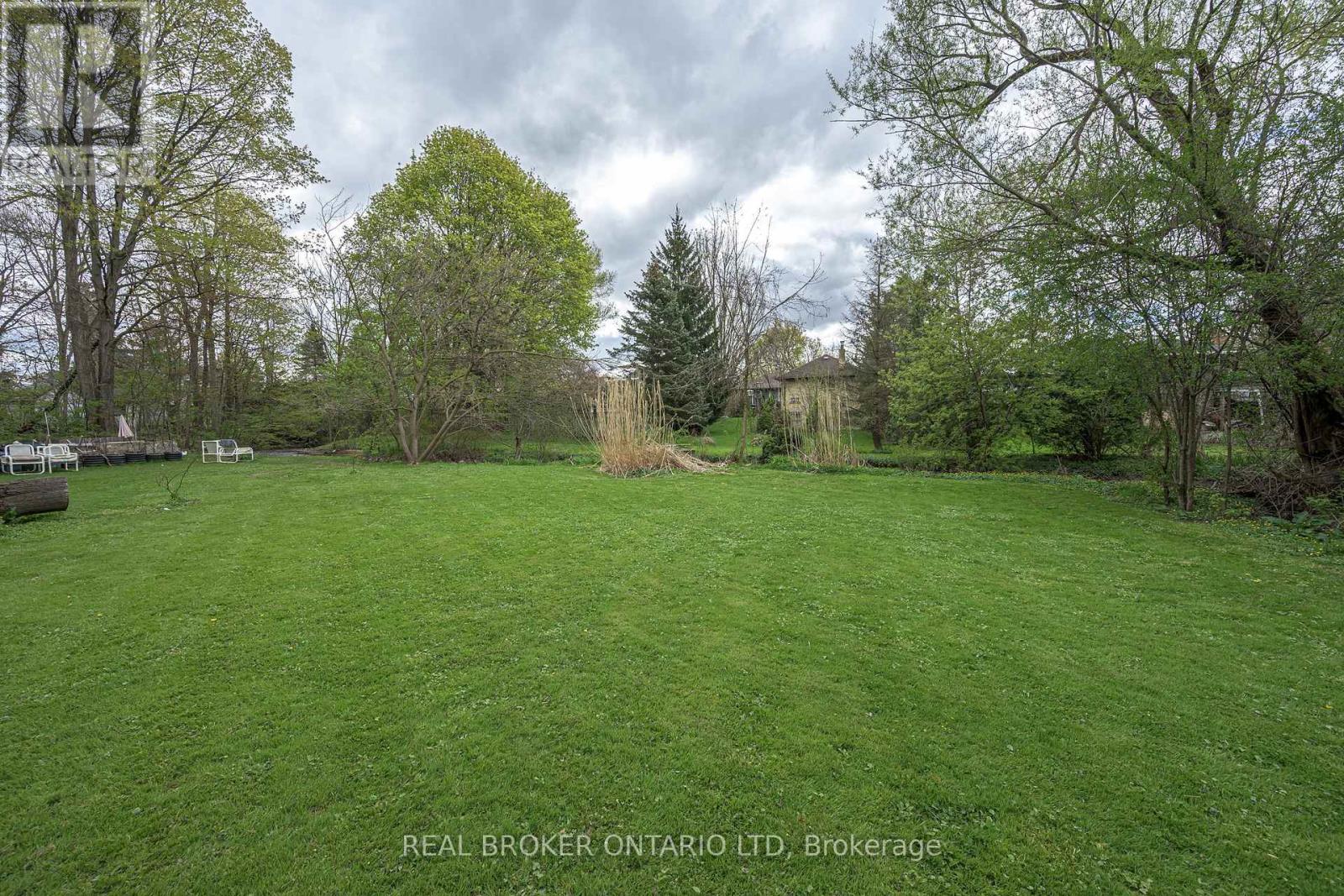 1863 HERBERT AVENUE - 42