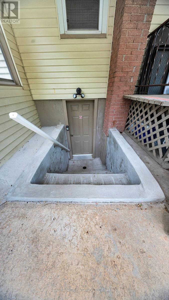 485 SALISBURY STREET - 29