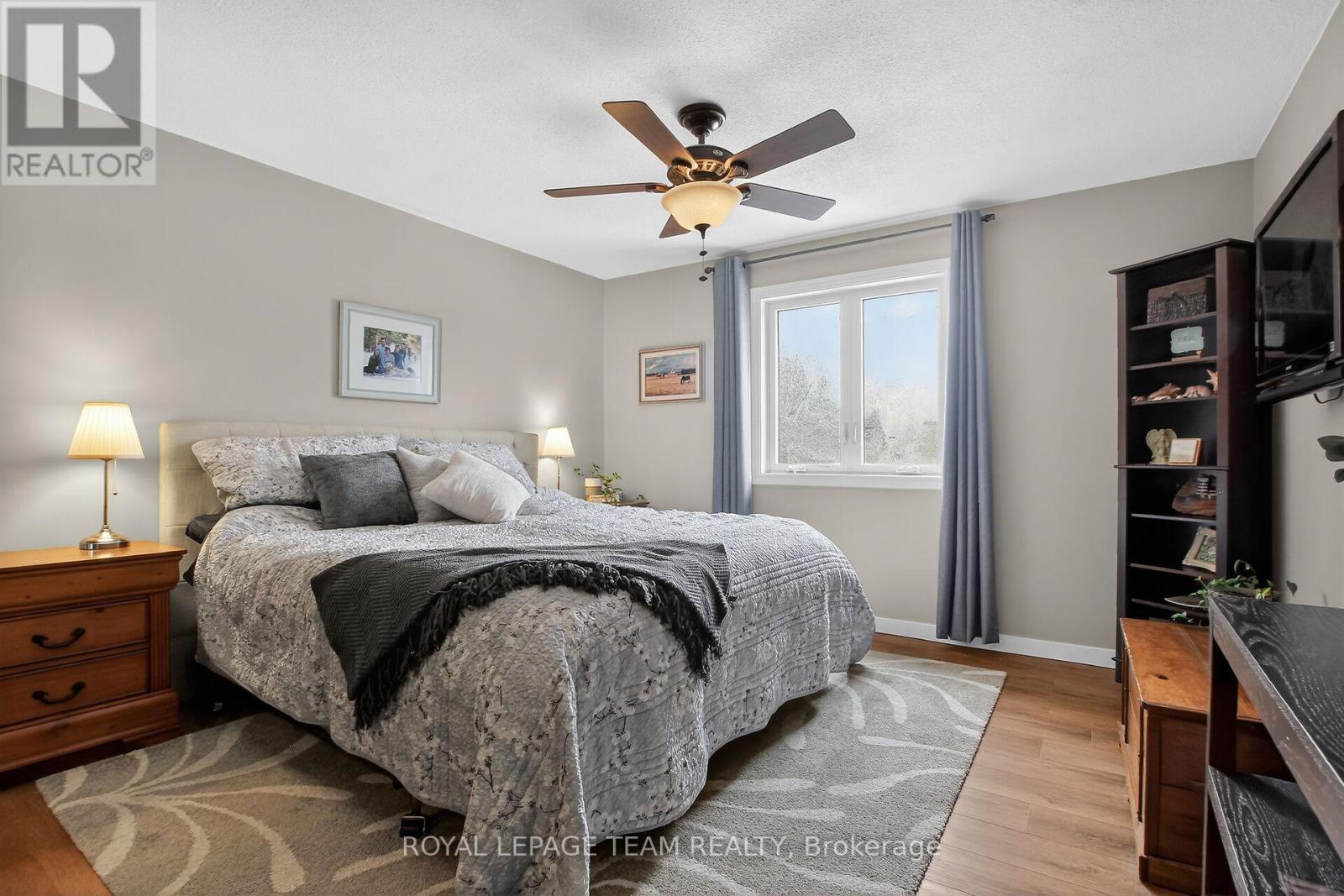 44 BALLANTRAE WAY - 13