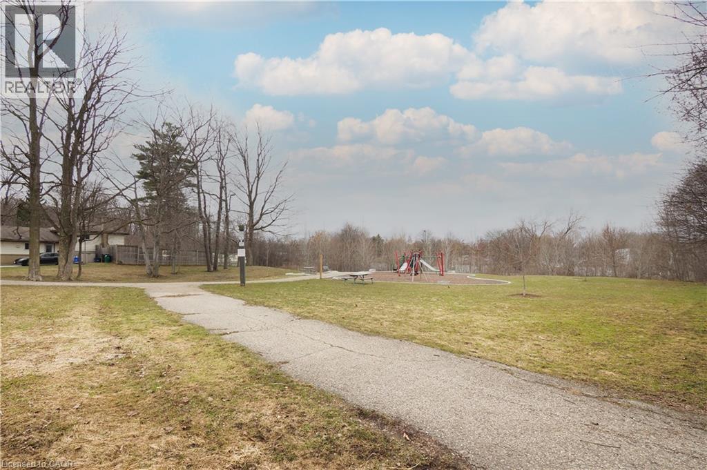 89 LYNNHAVEN Court, Kitchener, Ontario, N2M5L8 — Photo 31