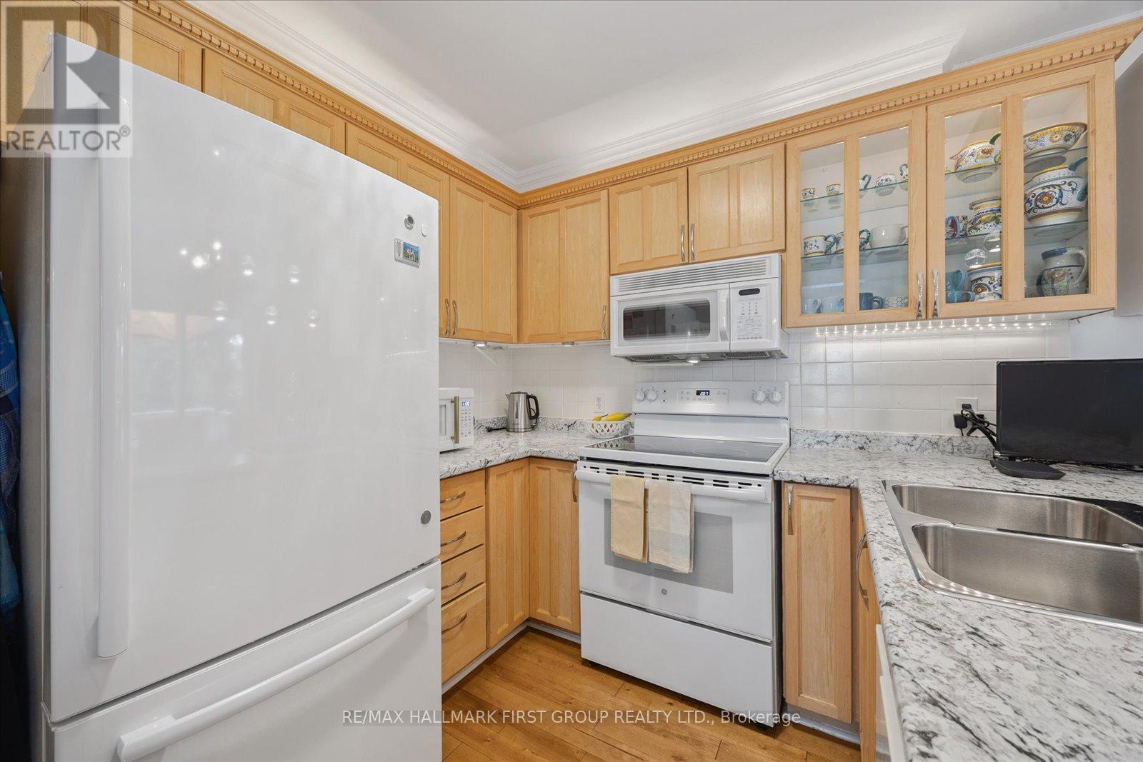 412 ATHOL STREET - 14