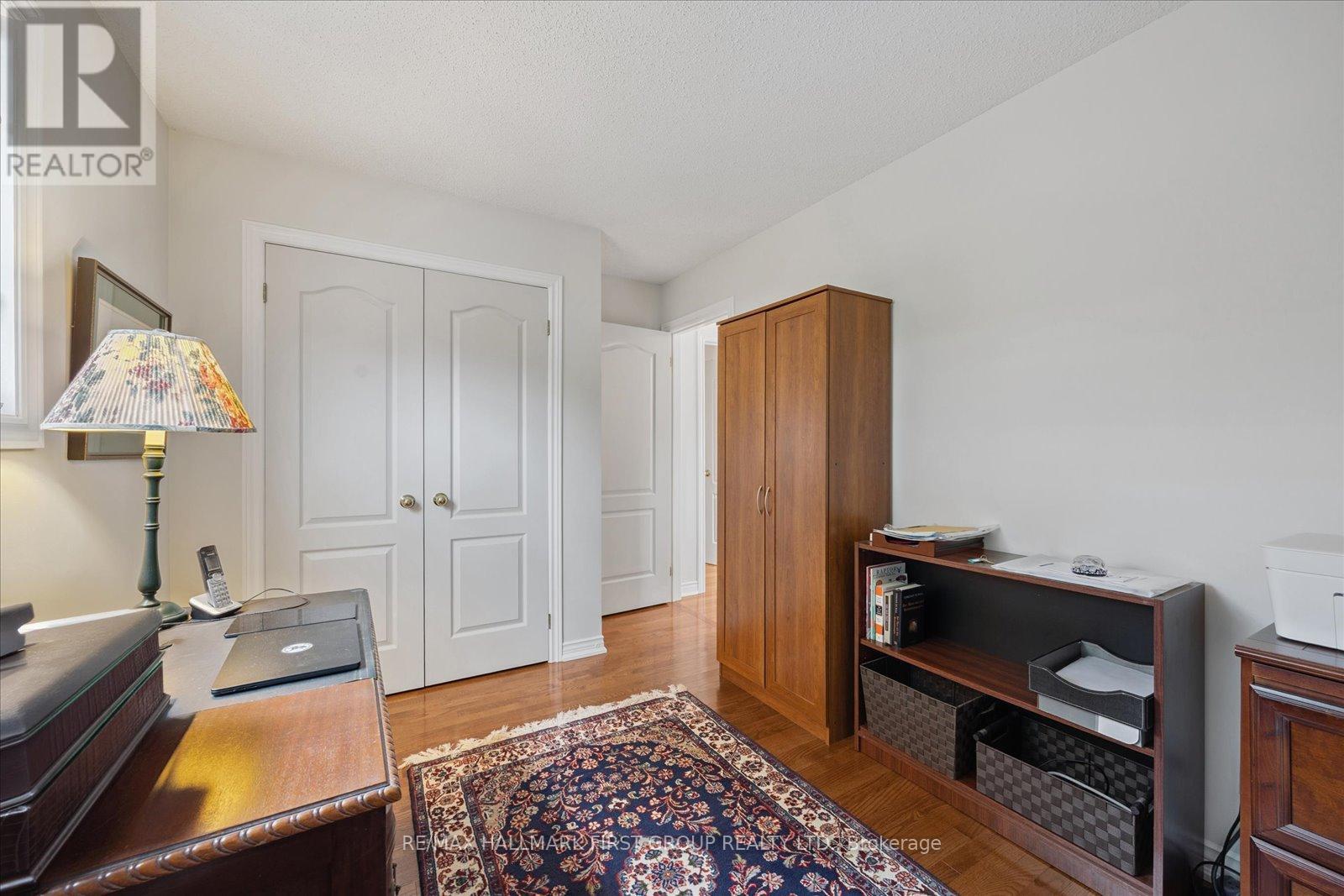 412 ATHOL STREET - 24