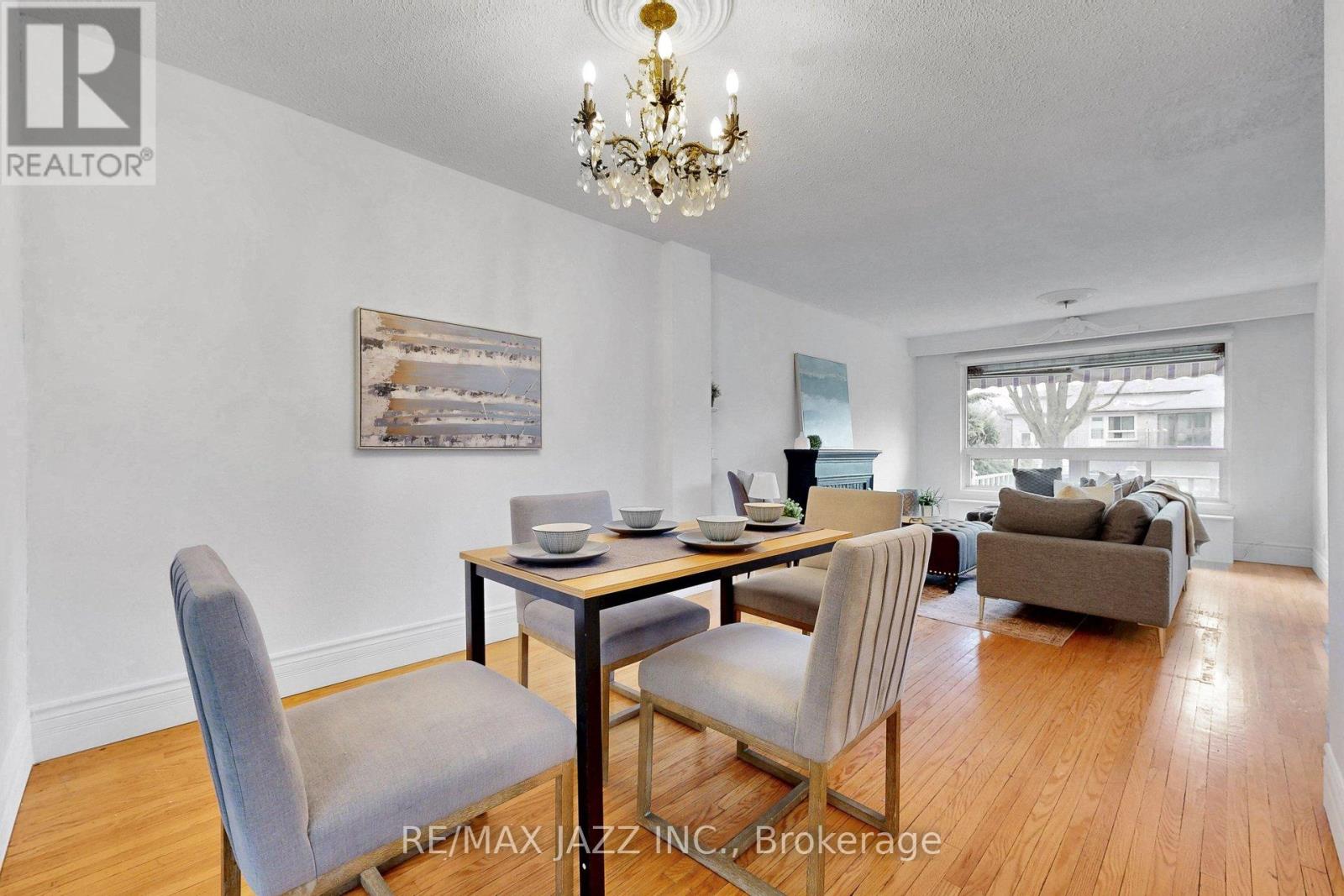 1947 BONNYMEDE DRIVE - 8