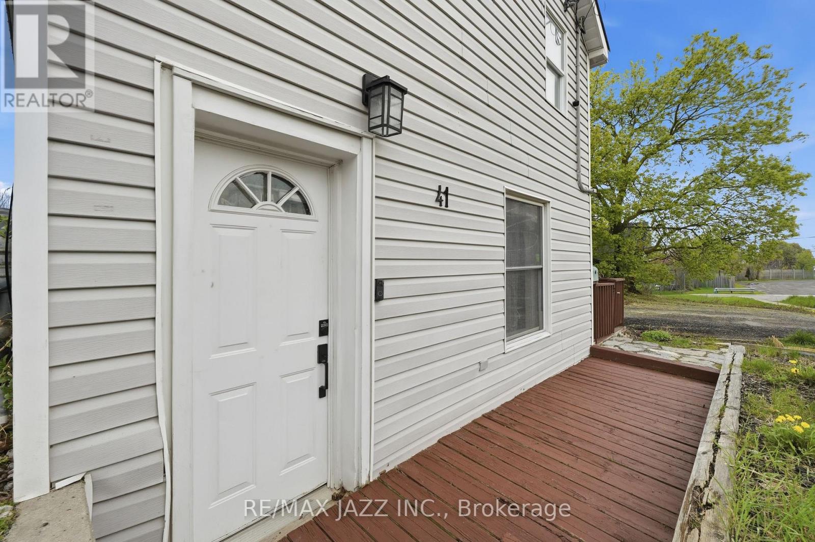 41 BALDWIN STREET - Image 2