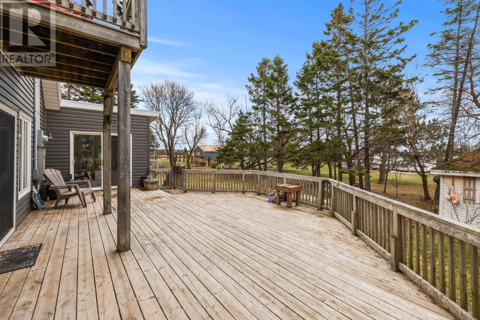 16 Levine Lane - 11