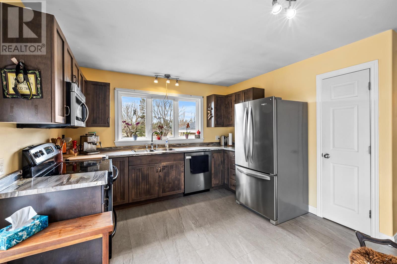 16 Levine Lane - 16