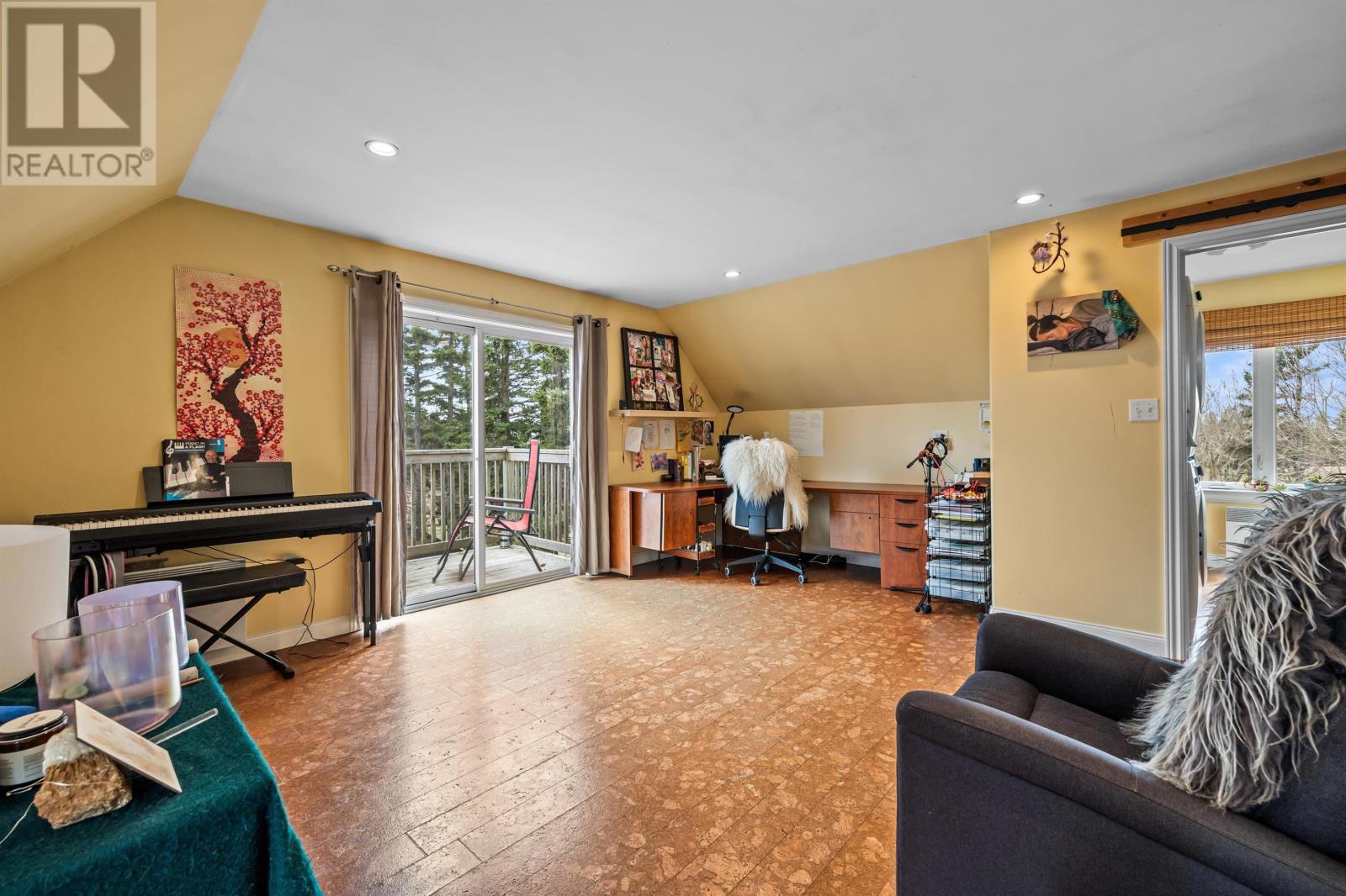 16 Levine Lane - 26