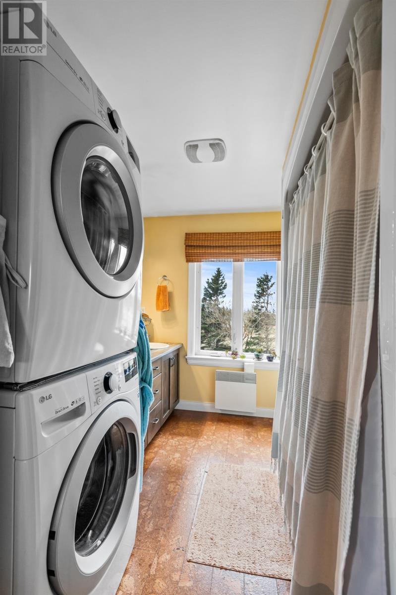 16 Levine Lane - 29