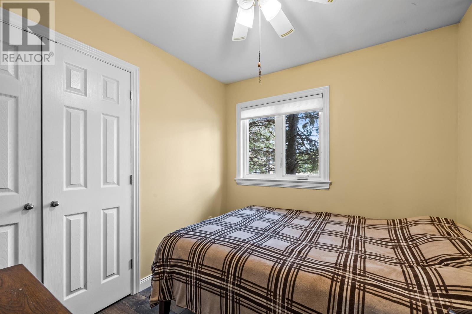 16 Levine Lane - 40