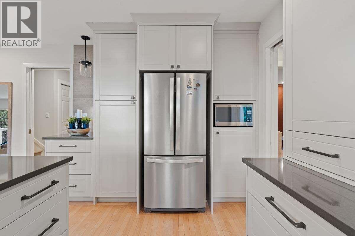 2685 BYRON ROAD, North Vancouver