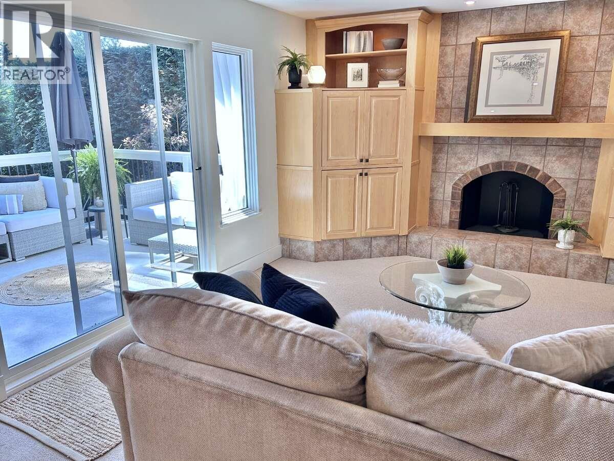 2685 BYRON ROAD, North Vancouver
