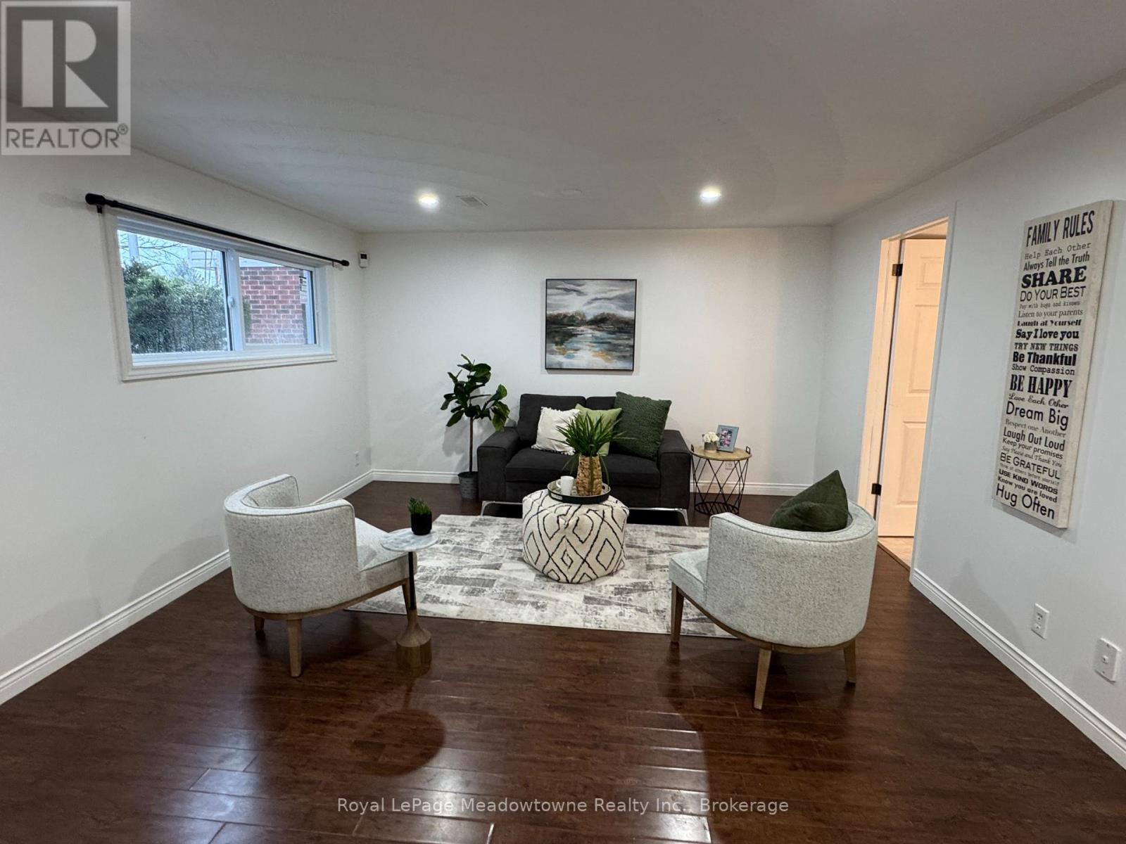 13 THOMPSON DRIVE - 6