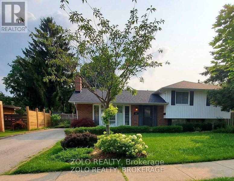 198 WHITE PINES DRIVE - 3