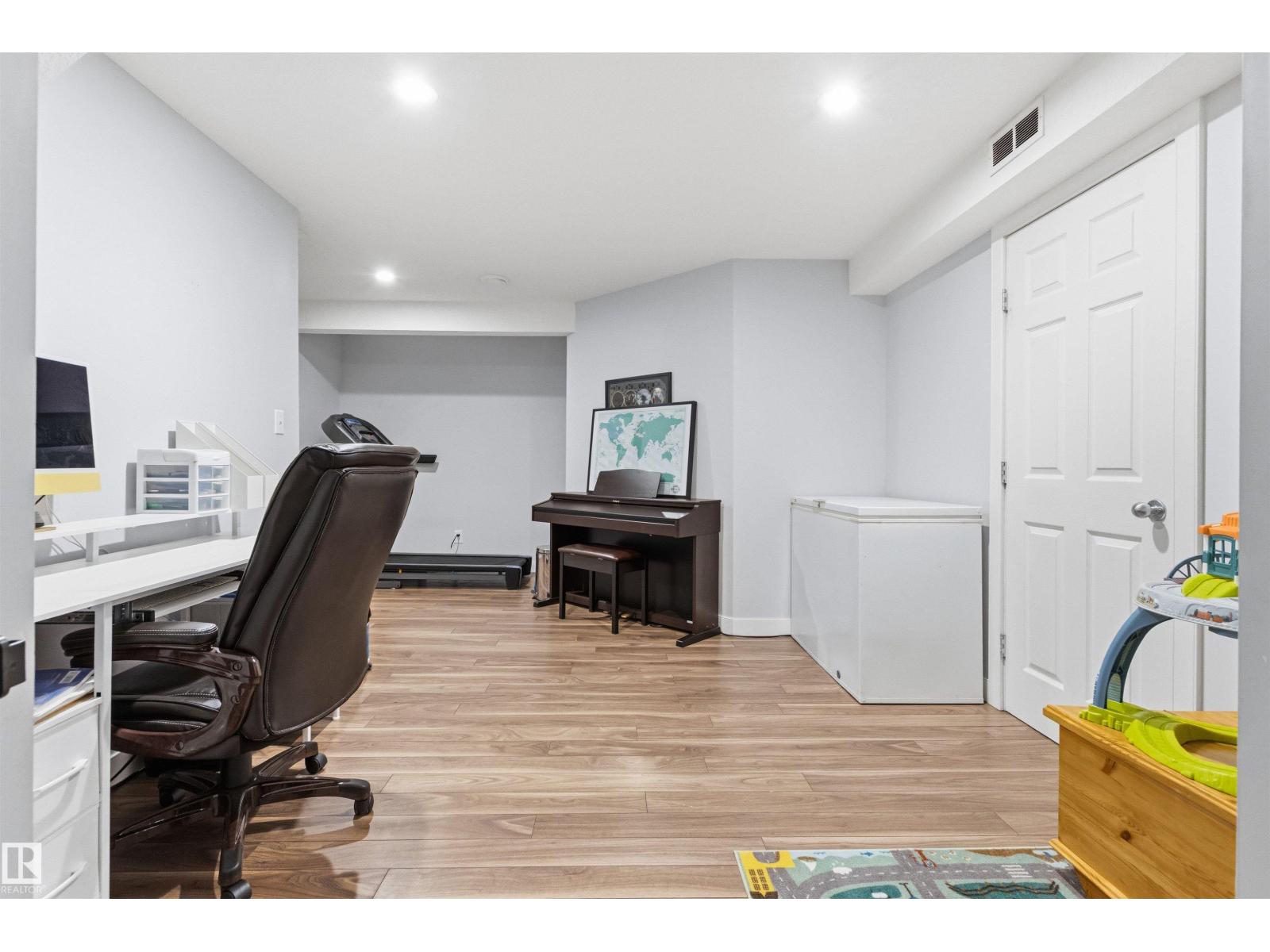 15315 137A ST NW, Edmonton