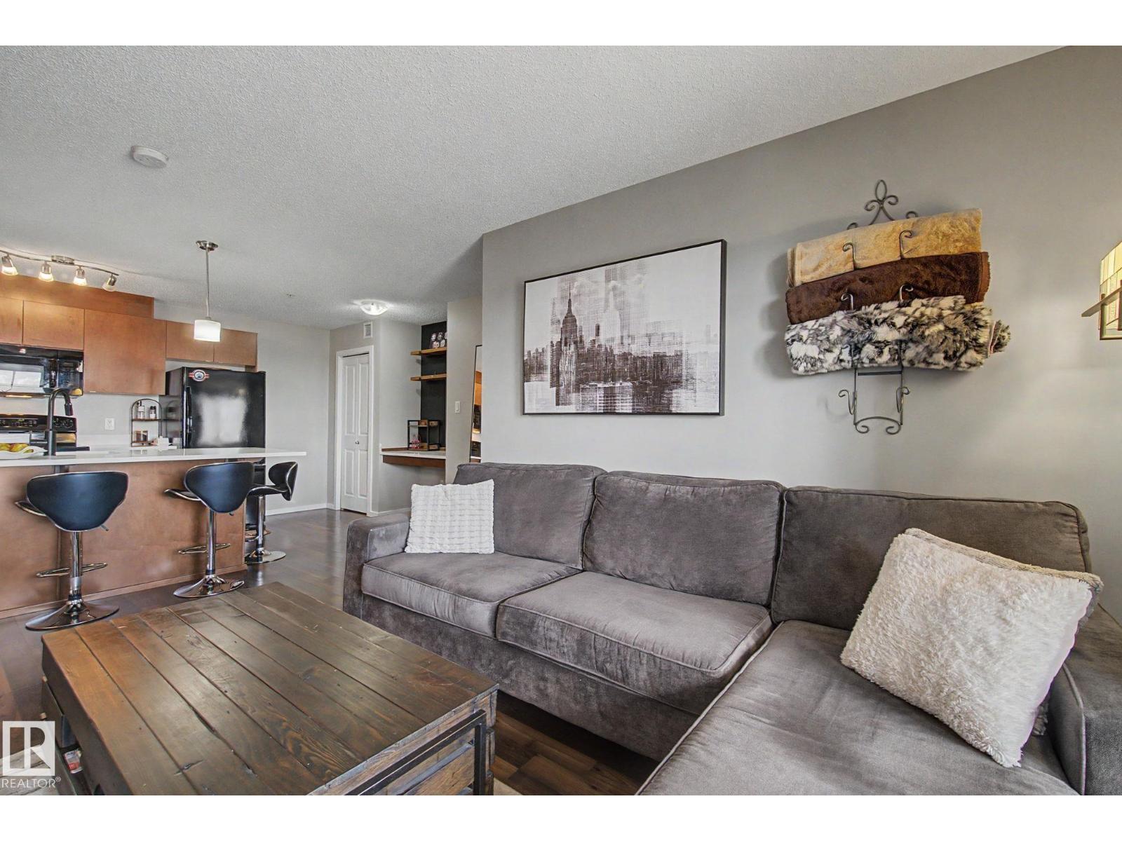 #334 504 ALBANY WY NW, Edmonton